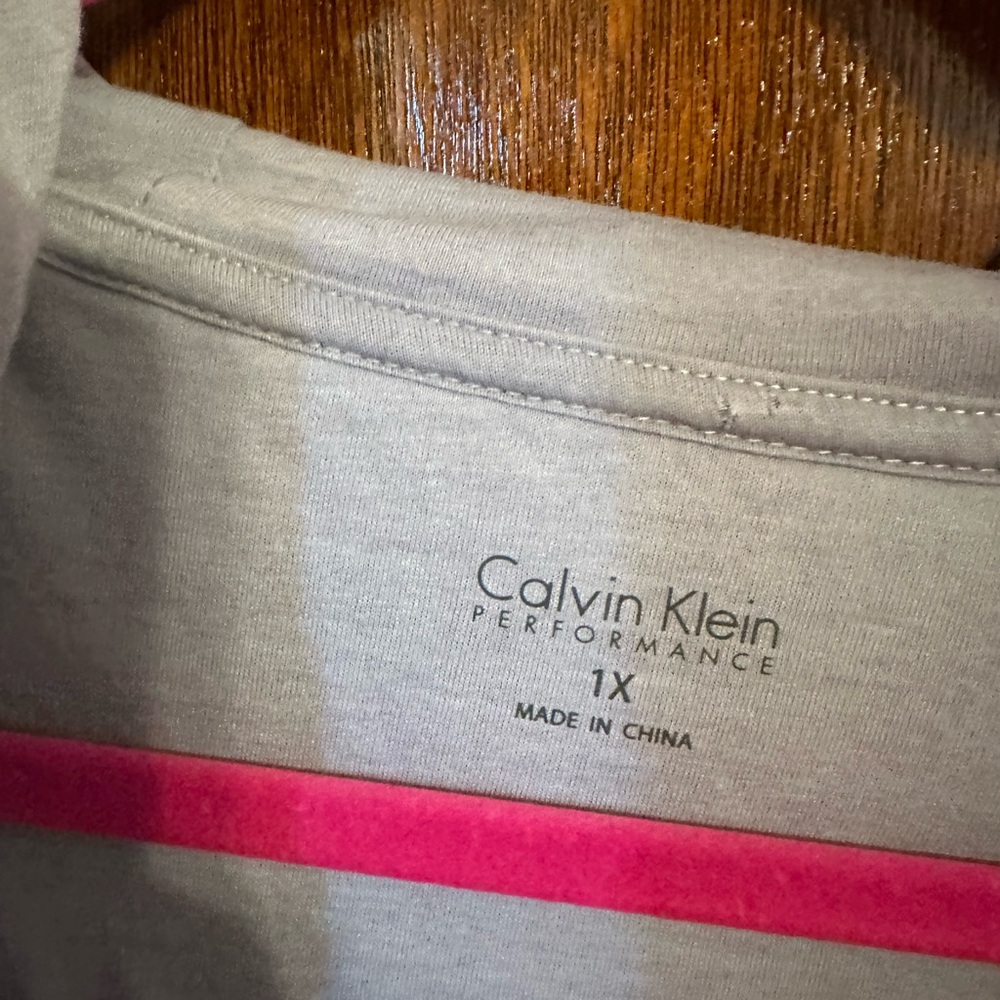 Calvin Klein Gray Performance Top - image 4